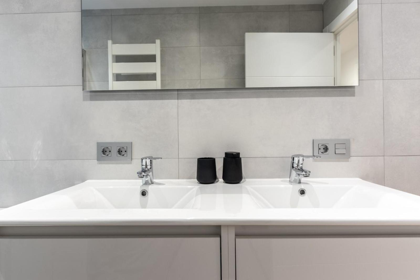 Apartamento Tiboli Home 毕尔巴鄂 外观 照片
